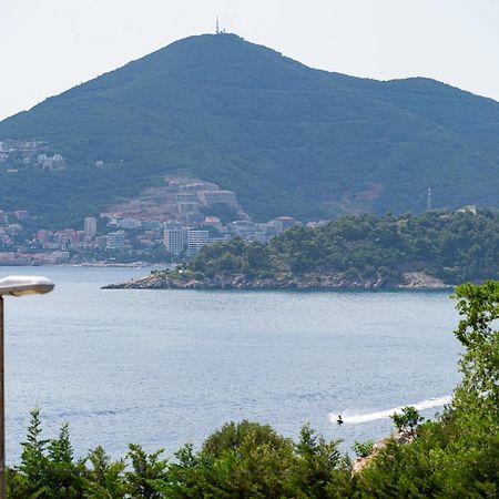 Niki Apartments Przno Sveti Stefan Bagian luar foto