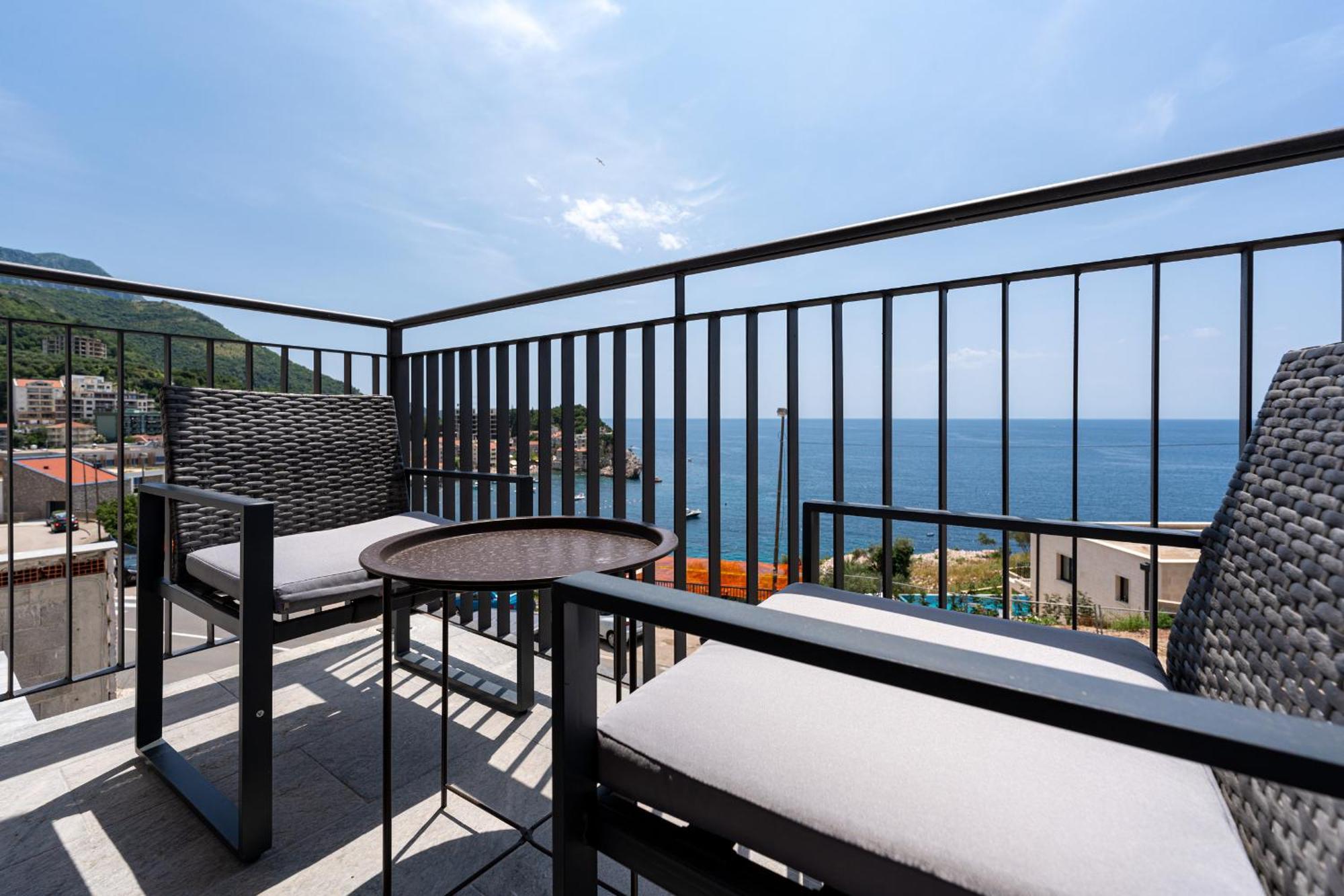 Niki Apartments Przno Sveti Stefan Bagian luar foto